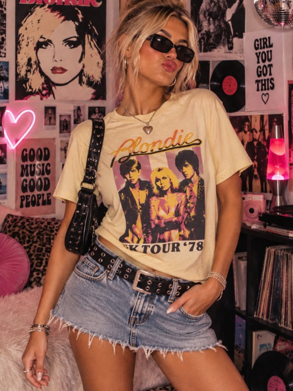 Concert Blondie Graphic Tee Womens XS Yellow NEW Boxy Crop UK Tour 78